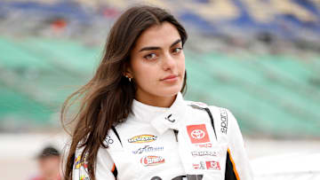 企业仍在努 企业仍在努